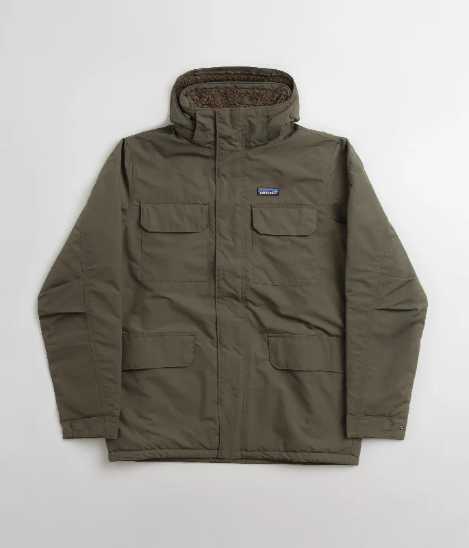 Trendy jackets for youthful fashion styles-Patagonia Isthmus Parka - Basin Green