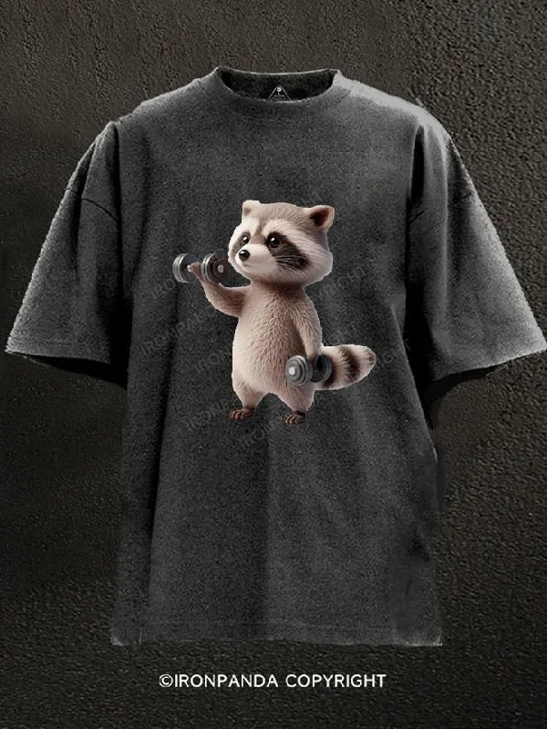 T-shirts with unique designs for fashion enthusiasts-Weightlifting raccoon Washed Gym Shirt