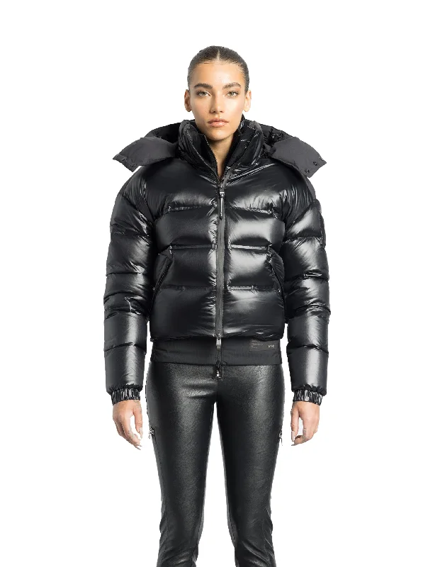 Trendy leather jackets for fashion-forward looks-Tempus Women's Performance Short Puffer Jacket