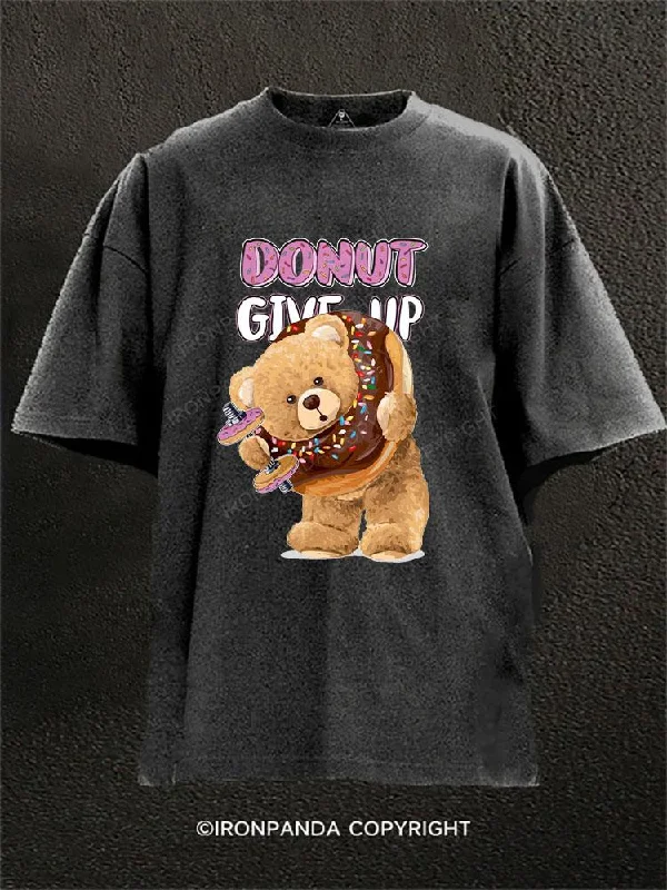 Comfortable T-shirts for outdoor activities-bear Donut Give Up Washed Gym Shirt