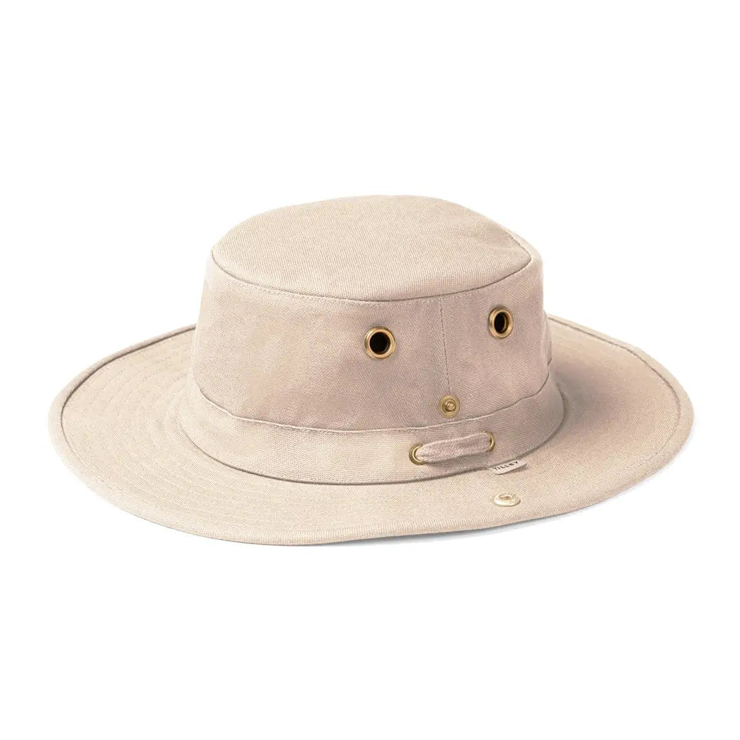 Fashionable straw hats for warm-weather wear-Tilley TH5 Hemp Hat